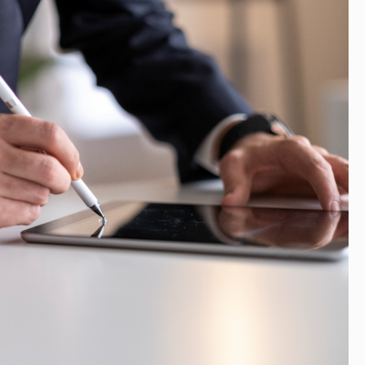 Virage numérique pour les aperçus des fonds indispensables Sélects