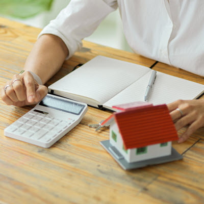 Comment les acheteurs d’une première propriété financent-ils leur mise de fonds?