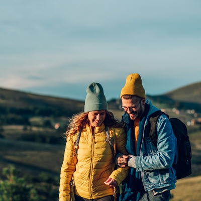 Montrer les illustrations d’assurance temporaire et d’assurance maladies graves avec une surprime